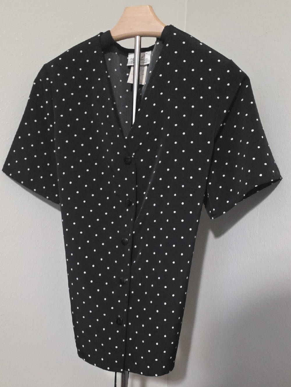 Kathie Lee Black with White Polka Dots Tie Back Top Size Large